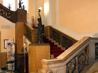 Hotel Quality Dock Milano 3*