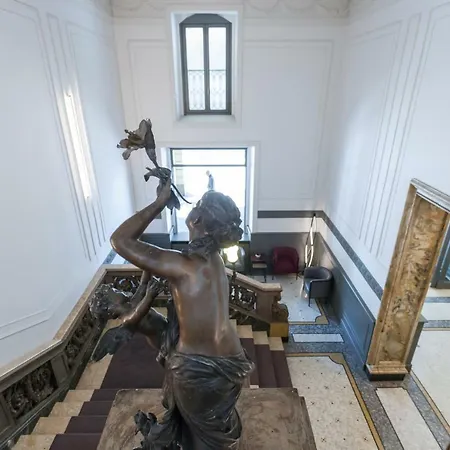 Quality Dock Milano Hotell 3*