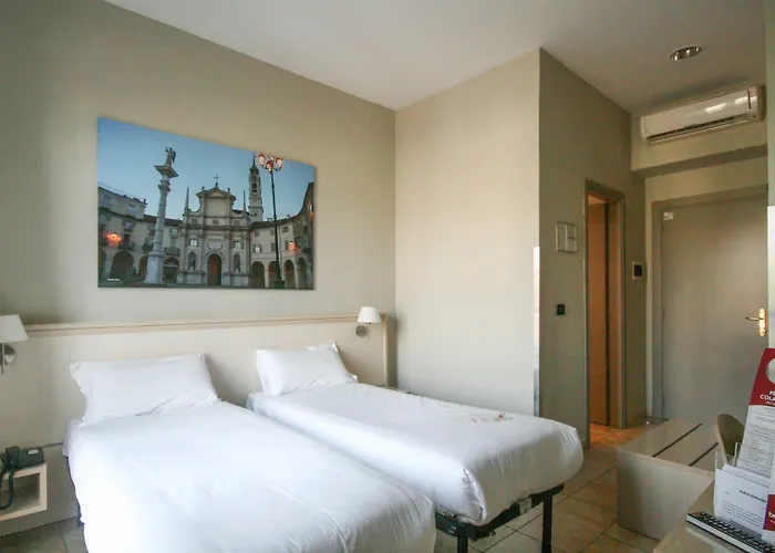 Quality Dock Milano 3*