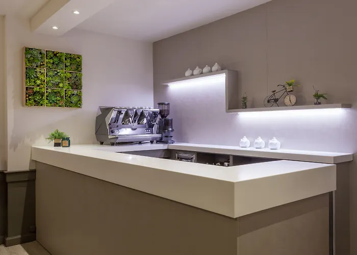 Quality Dock Milano 3*