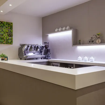 Quality Dock Milano 3*