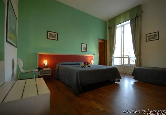 Quality Dock Milano 3*